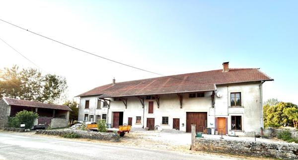 Maison à HAUTEROCHE, 39570 - 7 pièces 220m²