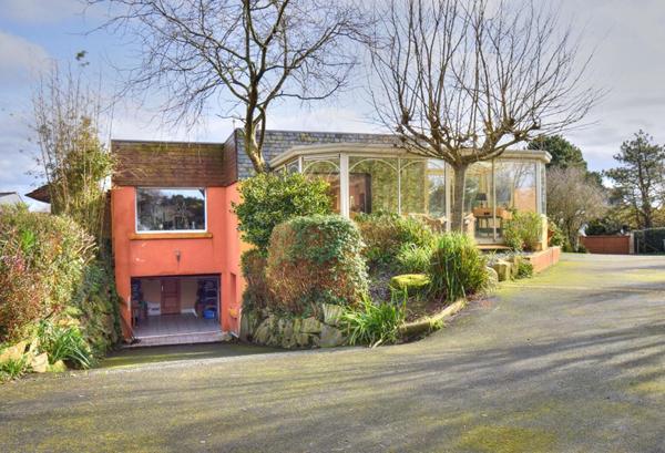 Vente Maison de plain-pied, 130 m², 4 chambres, terrain clos sans vis-à-vis, Pleumeur-Bodou (22560)