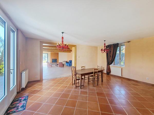 Maison de campagne tout confort avec atoûts de la ville