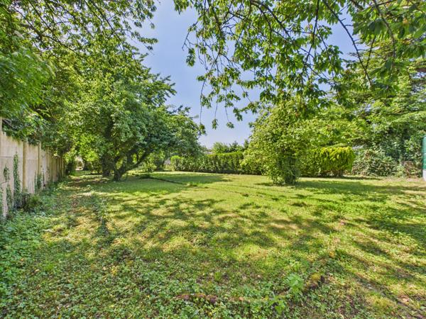 Maison
         5 pièces
        - 109 m² 169 000 € *