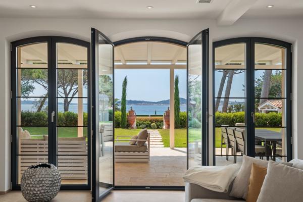 Vente Villa de luxe Grimaud 15 Pièces 540 m²