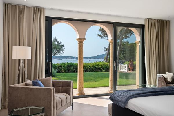 Vente Villa de luxe Grimaud 15 Pièces 540 m²