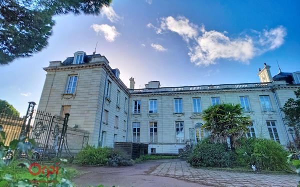 Appartement à louer    4 pièces • 118 m2 Mûrs-Erigné