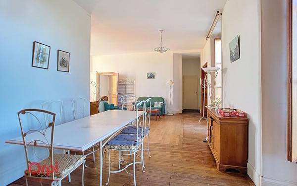 Appartement à louer    4 pièces • 118 m2 Mûrs-Erigné