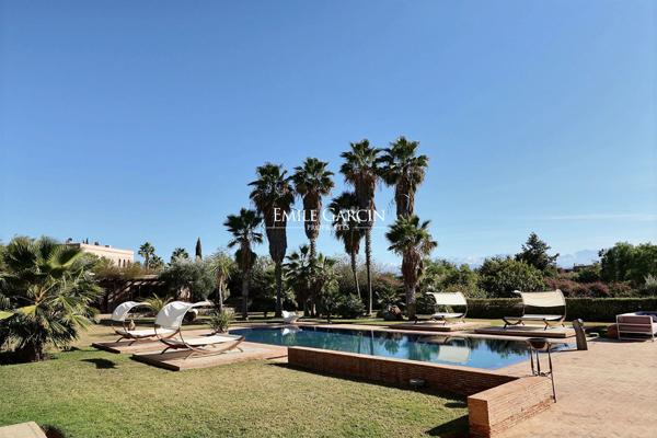 Demeure d'exception  à vendre sur la route d'Amizmiz à Marrakech
