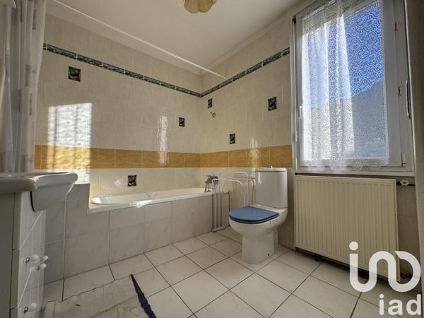 Maison à vendre 5 pièces 95 m² Maury