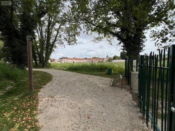 Terrain à Batir à vendre à Saint-Léonard dans la Marne (51500), ref : 51095/181