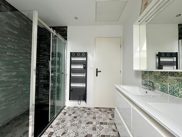 Pavillon 5 chambres -164m²- Rouillon