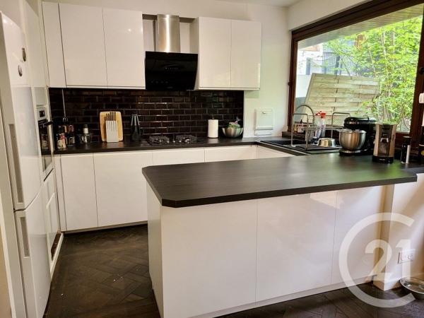 Appartement F5 à vendre  5 pièces - 87,02 m2 LA CELLE ST CLOUD - 78