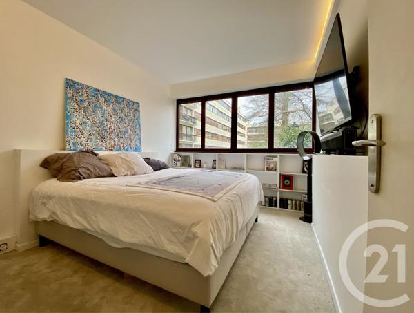 Appartement F5 à vendre  5 pièces - 87,02 m2 LA CELLE ST CLOUD - 78