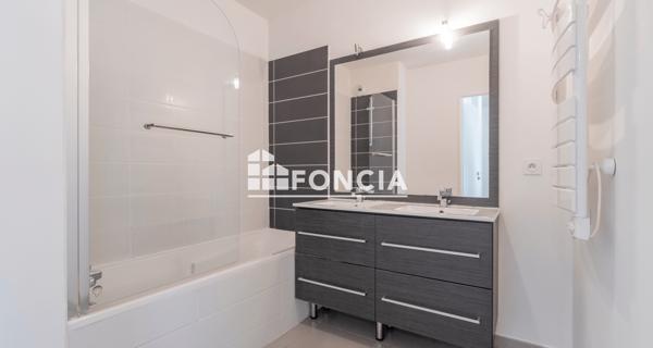 À vendre Appartement 3 pièces 60.28 m² - Marseille 13009