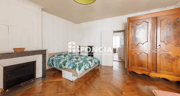 À vendre Maison 10 pièces 194 m² - Clermont-ferrand 63000