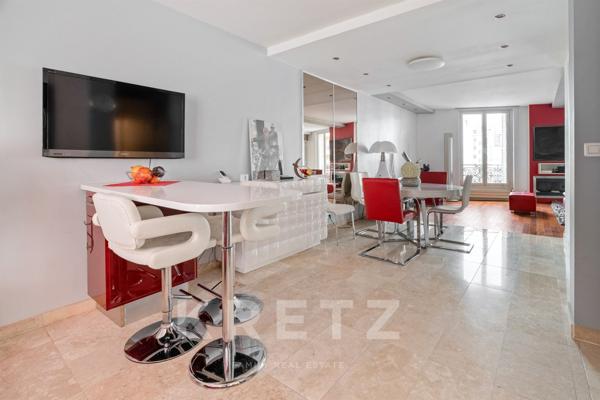 Appartement traversant rénové dans un environnement privilégié – Paris 16ᵉ