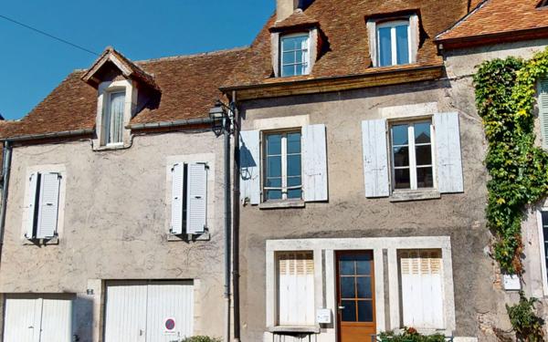 Maison à vendre    2 pièces • 53 m2 Sancerre