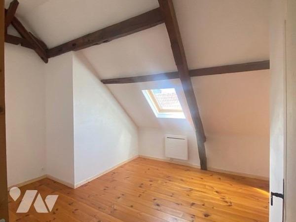 MONTIGNY EN ARROUAISE - 4 ch - bureau - jardin et grange