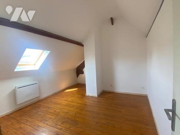 MONTIGNY EN ARROUAISE - 4 ch - bureau - jardin et grange