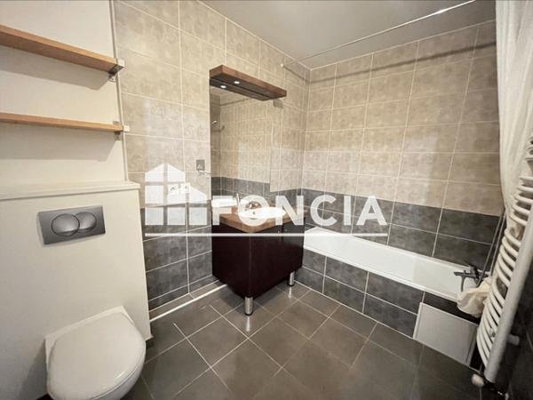 Location Appartement 2 pièces 42.17 m² - ALLEE DES COLIBRIS Ville La Grand 74100