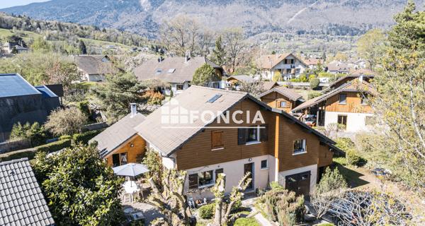À vendre Maison 9 pièces 191 m² - Saint-jorioz 74410