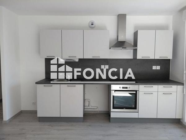 Location Appartement 3 pièces 64.75 m² - 59 BD DES TRIBUNES Nantes 44300