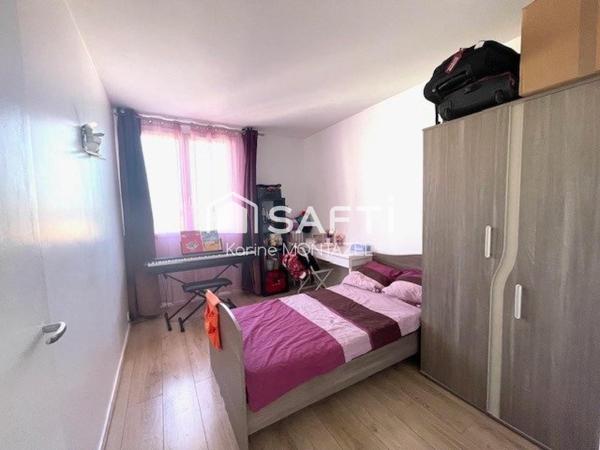 métro à 3 minutes à pied, commerces à proximité