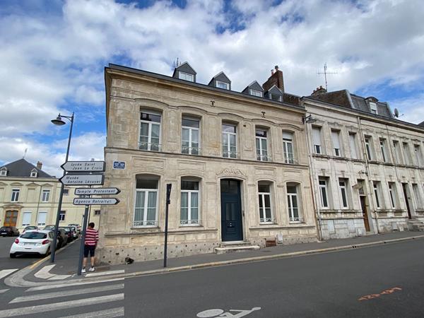 A LOUER APPARTEMENT 35 m2 CENTRE VILLE SAINT QUENTIN 02100