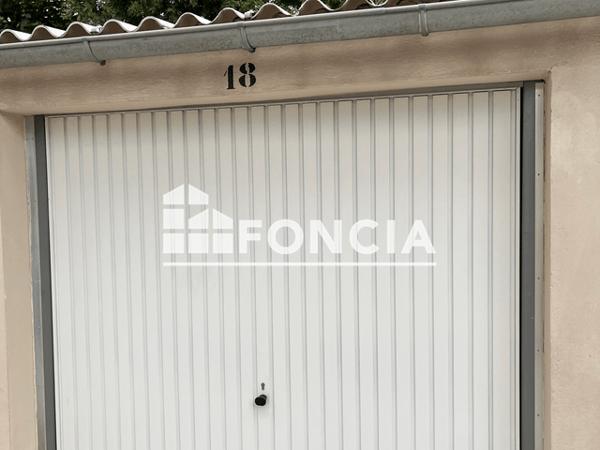 Location Parking 15 m² - BOULEVARD PABAN Toulon 83200
