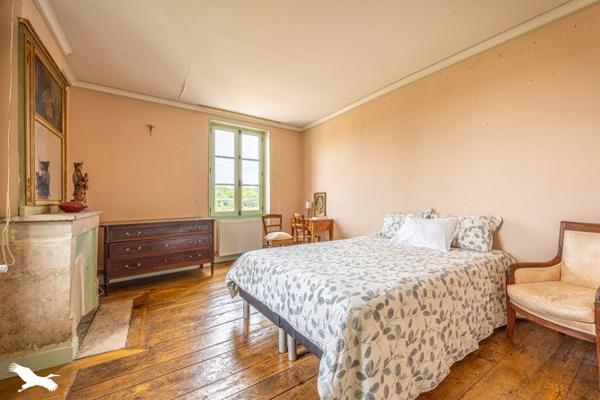 Maison à vendre |  Melle |  12 pièces | 257 m²