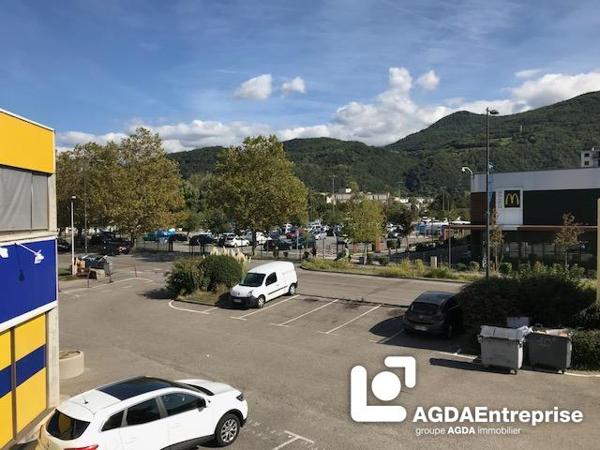 Location Local commercial 1 pièce - Saint-martin-d'hères 38400