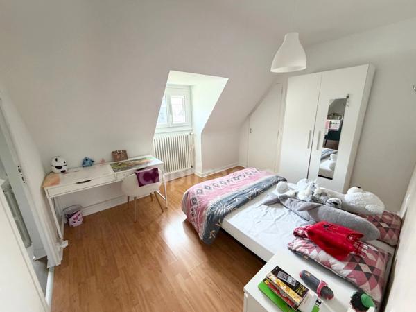EXCLUSIVITÉ - Maison de ville à vendre 6 pièces à Chateauneuf-du-faou (29) DPE D