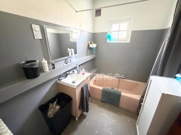 EXCLUSIVITÉ - Maison de ville à vendre 6 pièces à Chateauneuf-du-faou (29) DPE D