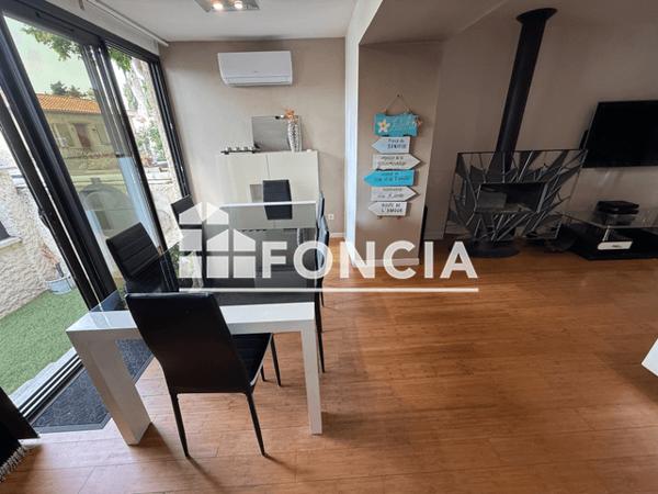 Location Maison 3 pièces 71.99 m² - 44 GRAND'RUE Lamanon 13113