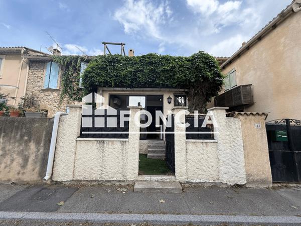 Location Maison 3 pièces 71.99 m² - 44 GRAND'RUE Lamanon 13113