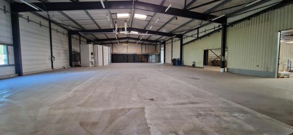 Local D’activité 3300m² – St christophe du bois