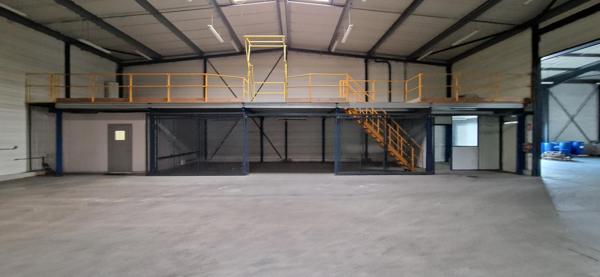 Local D’activité 3300m² – St christophe du bois
