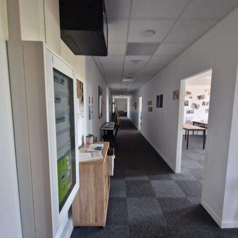 Bureaux 1275m² – Trelaze