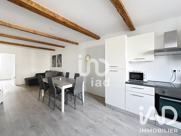Location appartement 3 pièces 59 m² Marseille 1