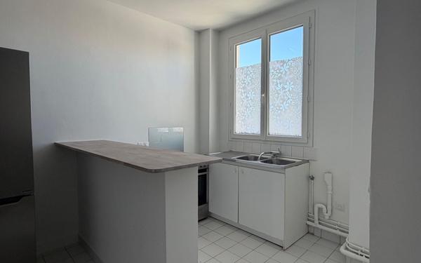 Appartement à vendre    3 pièces • 44,34 m2 Maisons-Alfort