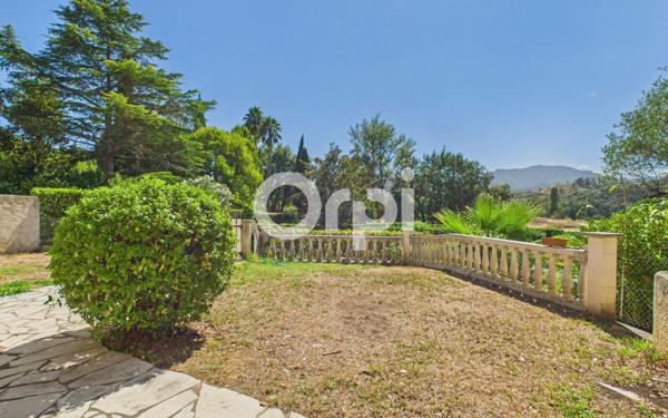 Maison à vendre    4 pièces • 131,83 m2 Mandelieu-la-Napoule