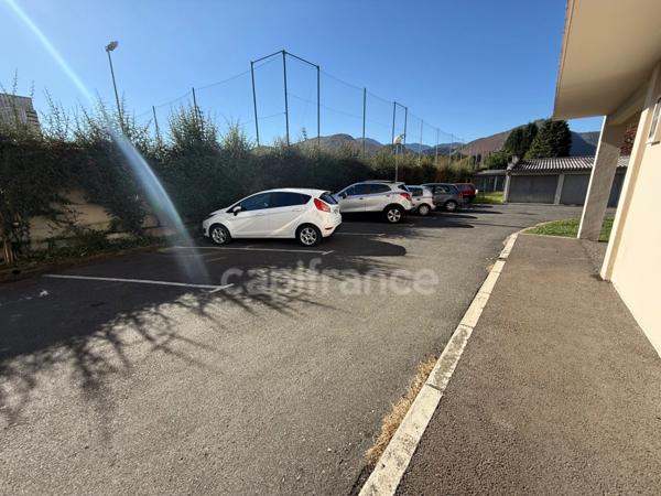 Charmant T3 rénové – Calme absolu, vue dégagée plein sud