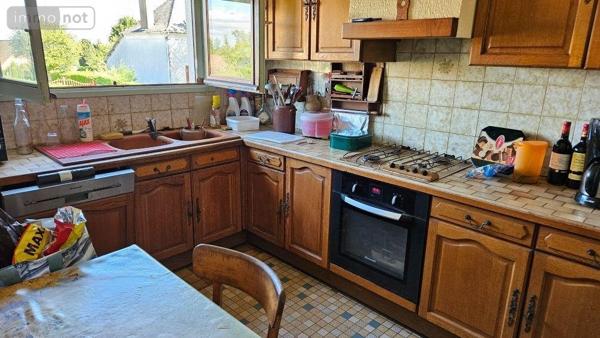 Maison de ville à vendre à La Suze-sur-Sarthe dans la Sarthe (72210), ref : HB-1768