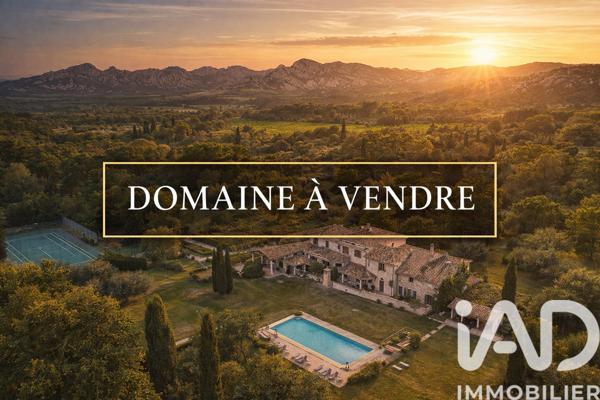 Immeuble à vendre 827 m² Orgon
