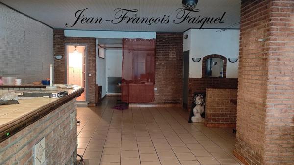 Saint-Omer (62500) Saint-Omer, Local commercial de 100 m²