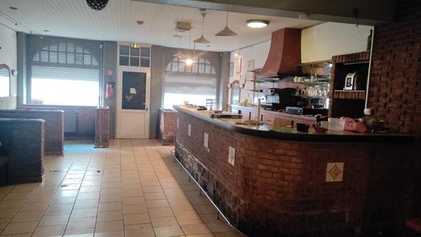 Saint-Omer (62500) Saint-Omer, Local commercial de 100 m²