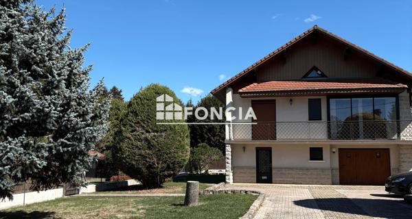 Location Maison 3 pièces 73.9 m² - Saint-siméon-de-bressieux 38870