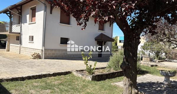 Location Maison 3 pièces 73.9 m² - Saint-siméon-de-bressieux 38870