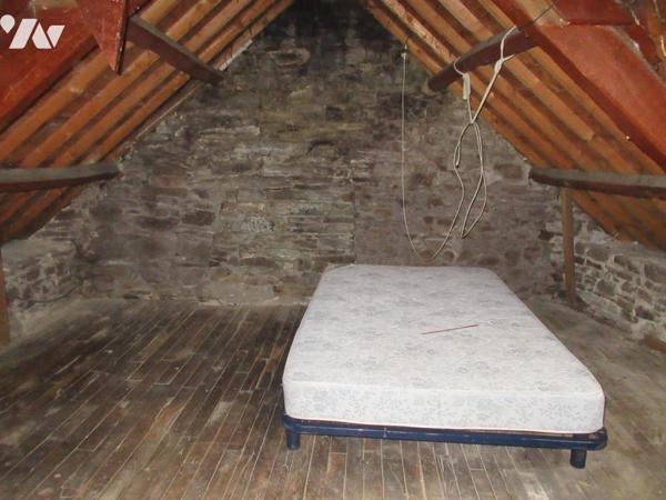 MAISONNETTE A RENOVER