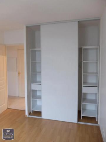 Appartement à louer 2 pièces 48.87m² Saint-Martin-d'Hères (38400)