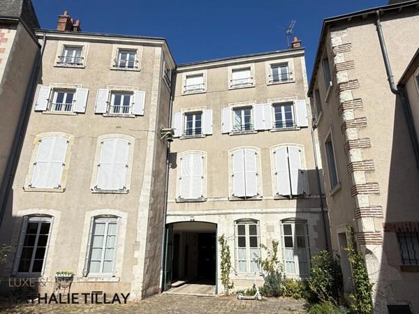 Appartement  à vendre 126 m², en hotel particulier  ORLEANS Bretonnerie , garage dans la cour interieure