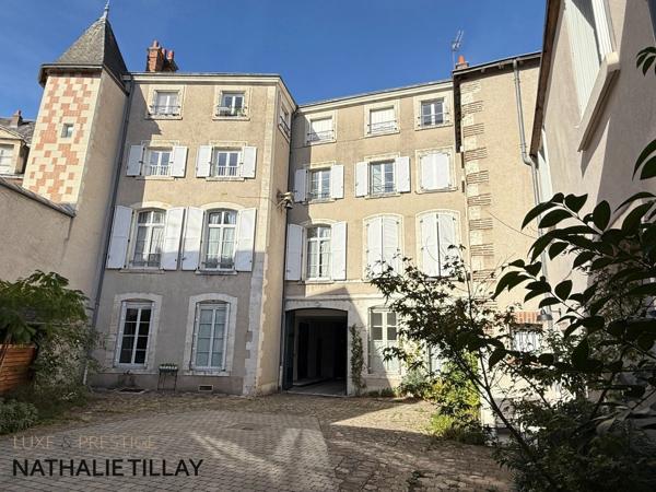 Appartement  à vendre 126 m², en hotel particulier  ORLEANS Bretonnerie , garage dans la cour interieure
