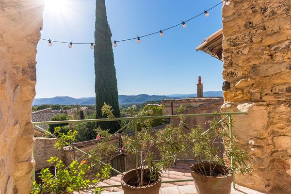 Maison d’artiste et esprit atelier en Drôme provençale